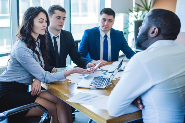 Business People 41_Compress_454.jpg